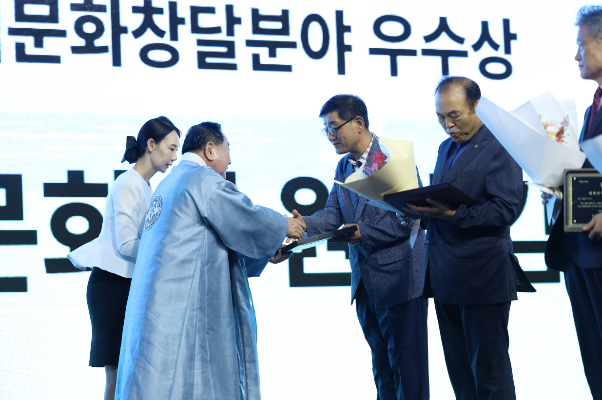첨부파일