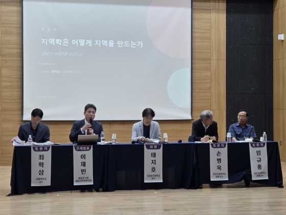첨부파일