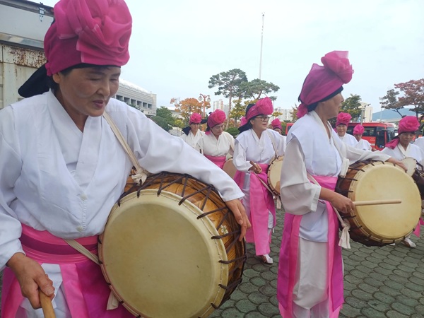 첨부파일