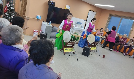 첨부파일