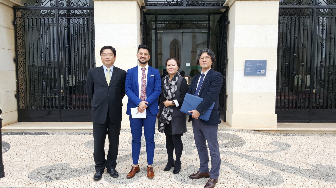 첨부파일