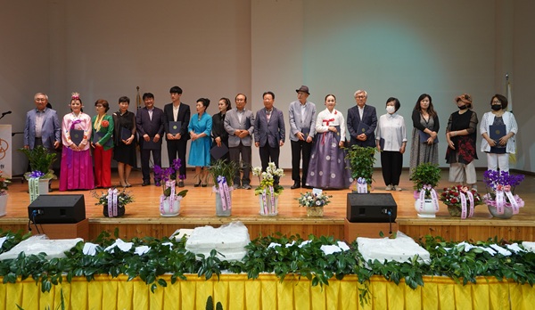 첨부파일