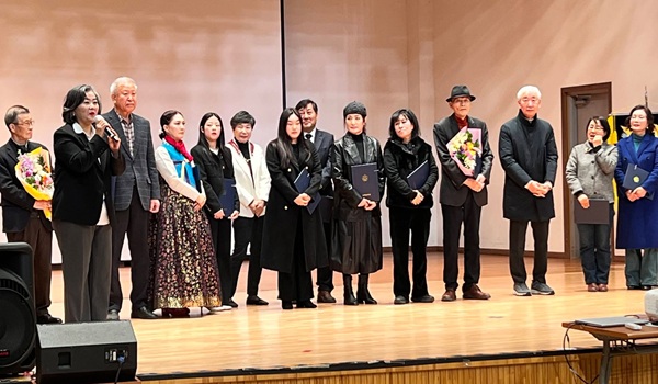 첨부파일