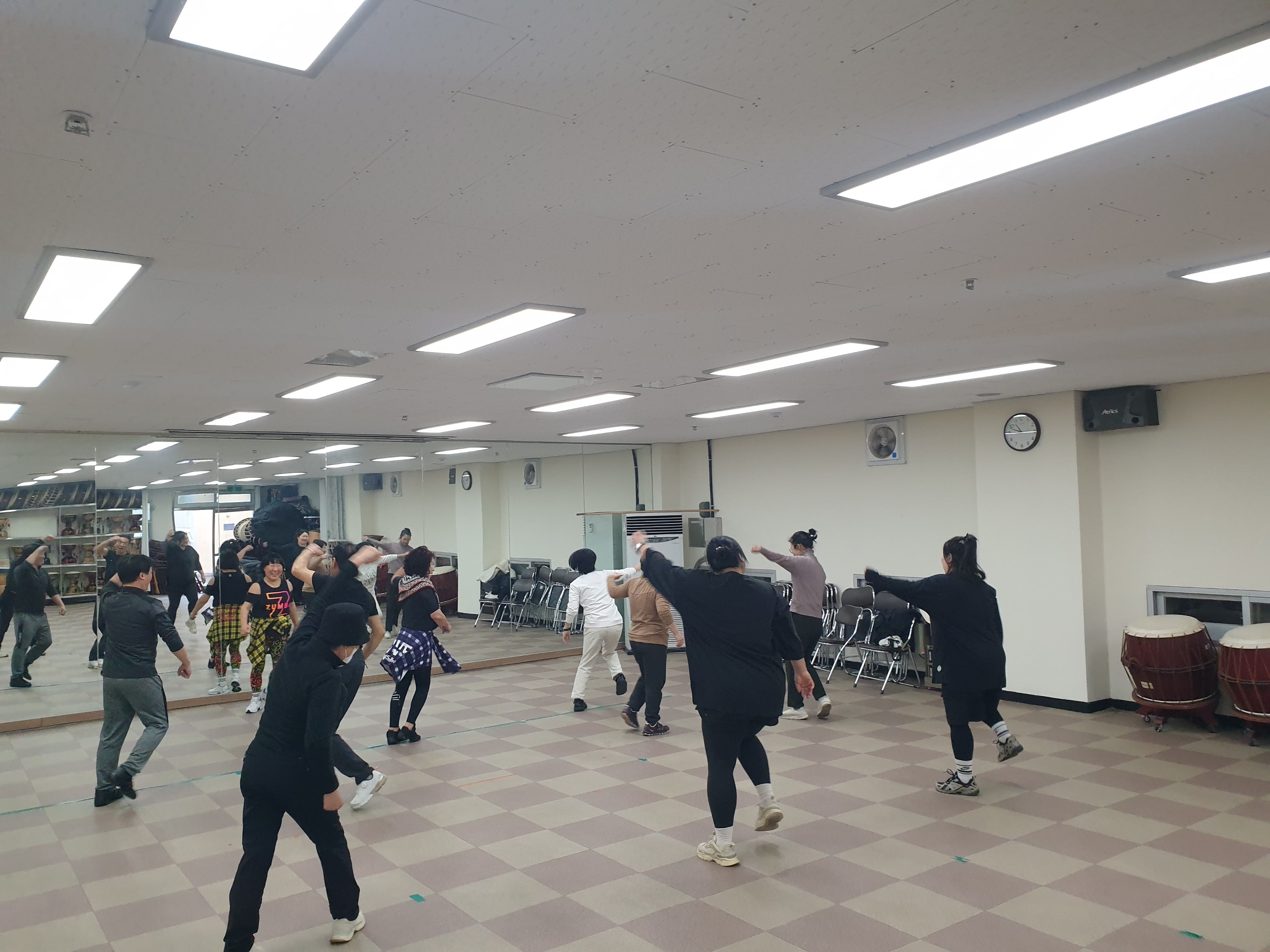 첨부파일