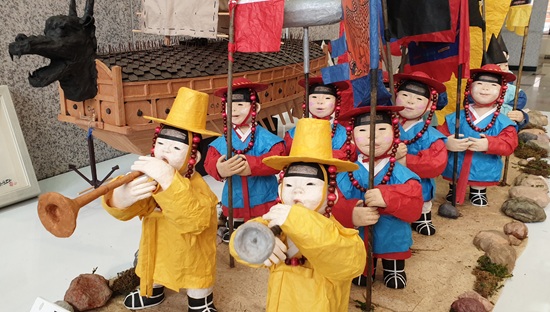 첨부파일